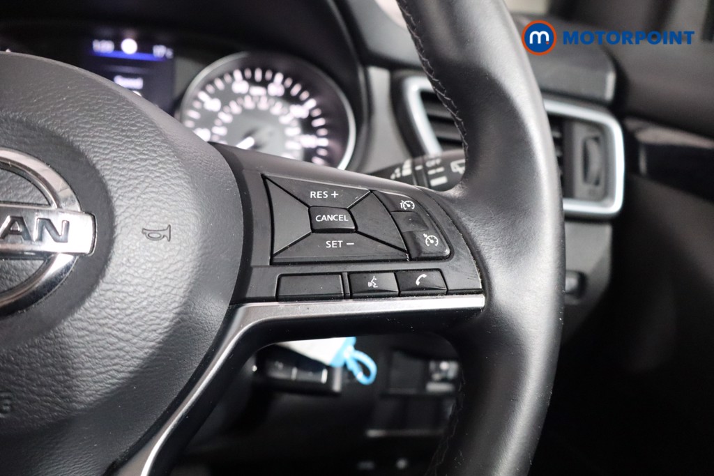 Nissan Qashqai Acenta Premium Manual Petrol SUV - Stock Number (1541143) - 8th supplementary image