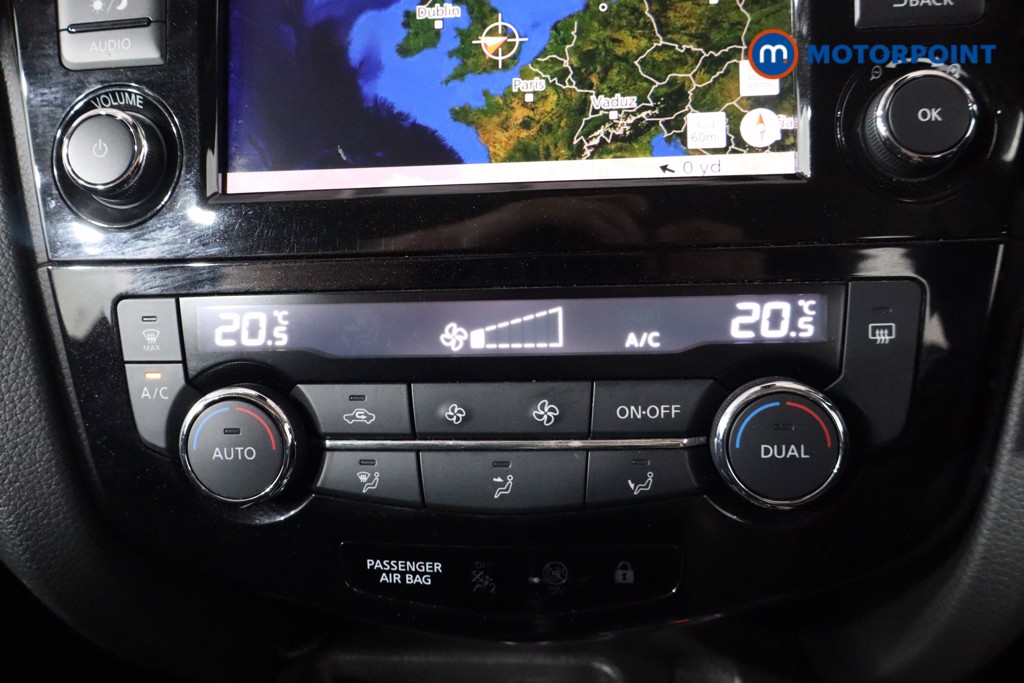 Nissan Qashqai Acenta Premium Manual Petrol SUV - Stock Number (1541143) - 14th supplementary image
