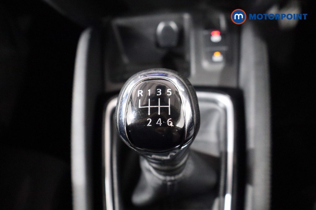Nissan Qashqai Acenta Premium Manual Petrol SUV - Stock Number (1541143) - 15th supplementary image