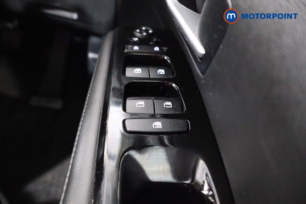 Hyundai Tucson Se Connect Manual Petrol SUV - Stock Number (1545082) - 17th supplementary image