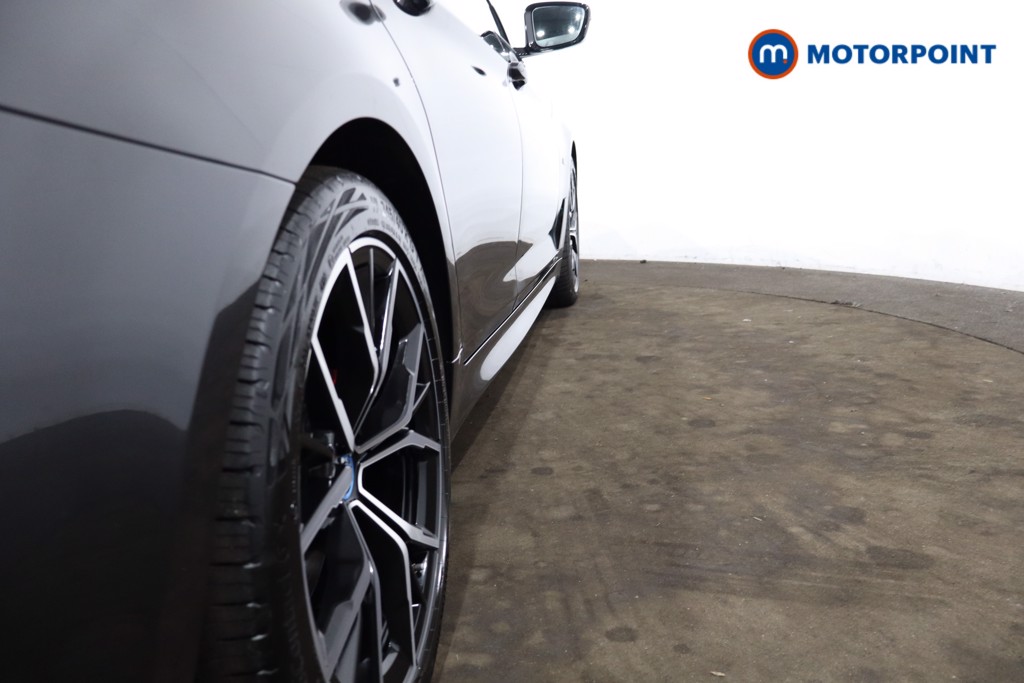 BMW 5 Series M Sport Automatic Petrol Plug-In Hybrid Estate - Stock Number (1546977) - 26th supplementary image