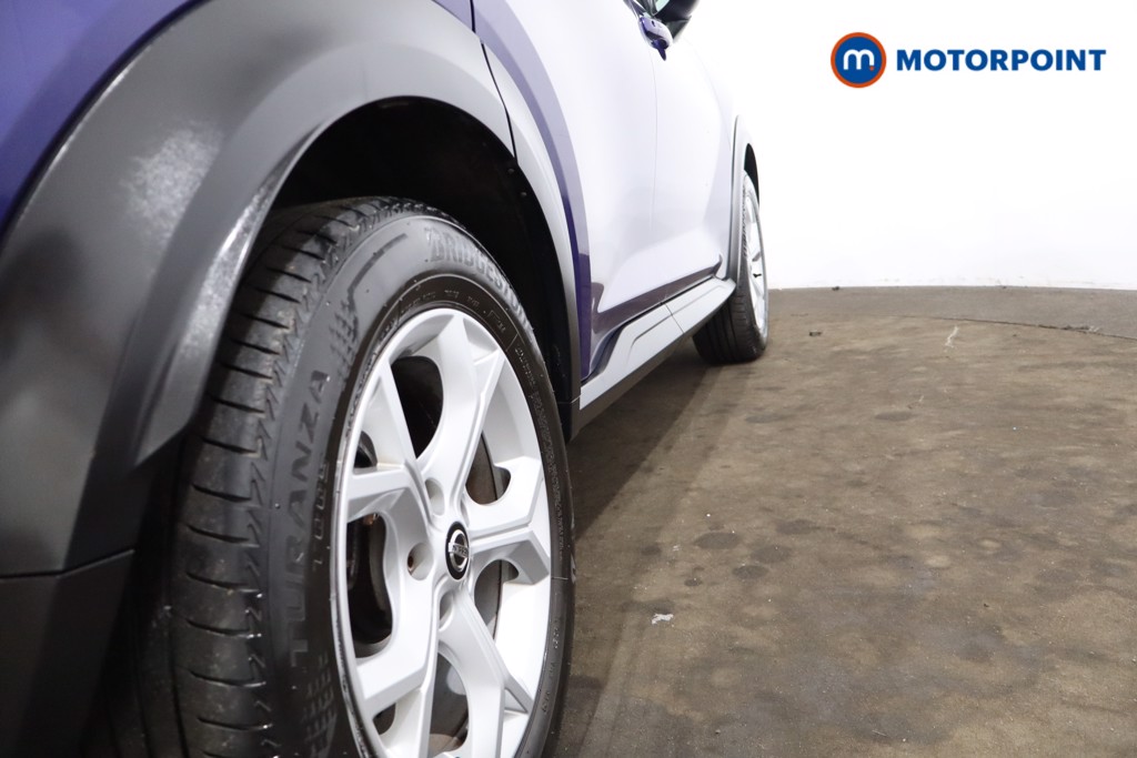 Nissan Juke N-Connecta Automatic Petrol SUV - Stock Number (1547823) - 22nd supplementary image