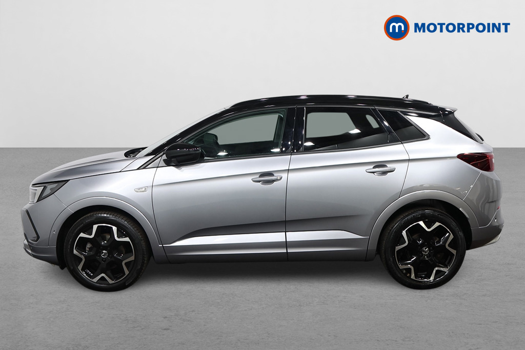 Vauxhall Grandland Ultimate Manual Petrol SUV - Stock Number (1547882) - Passenger side