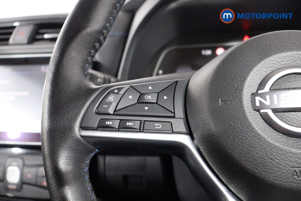 Nissan Leaf N-Connecta Automatic Electric Hatchback - Stock Number (1546812) - 7th supplementary image