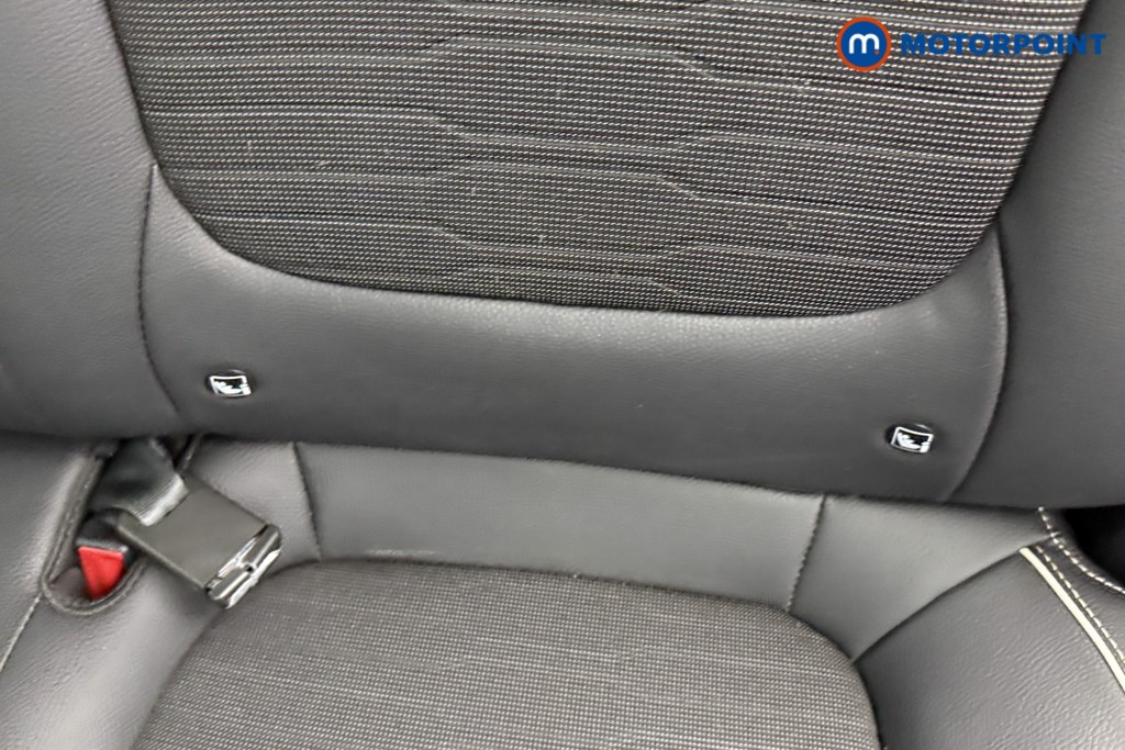 KIA Stonic Gt-Line Manual Petrol SUV - Stock Number (1522315) - 23rd supplementary image