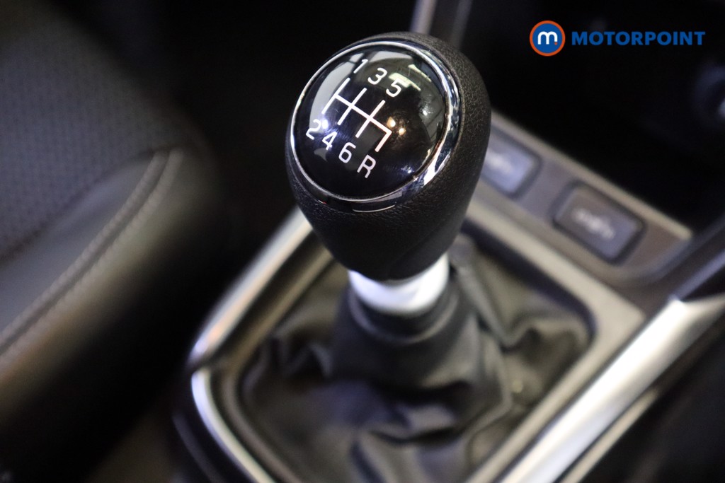 Suzuki S-Cross Ultra Manual Petrol-Electric Hybrid SUV - Stock Number (1532776) - 5th supplementary image