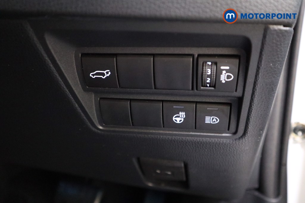 Toyota Yaris Cross Excel Automatic Petrol-Electric Hybrid Estate - Stock Number (1534722) - 9th supplementary image