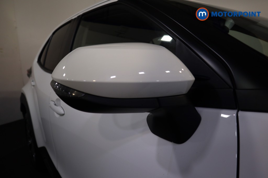 Toyota Yaris Cross Excel Automatic Petrol-Electric Hybrid Estate - Stock Number (1534722) - 23rd supplementary image