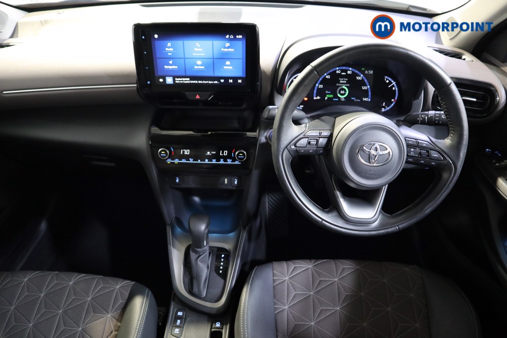 Toyota Yaris Cross Excel Automatic Petrol-Electric Hybrid Estate - Stock Number (1534722) - 1st supplementary image