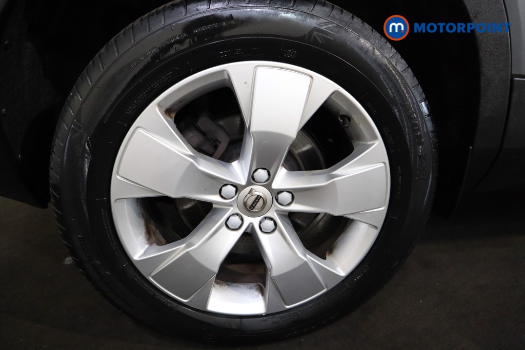Volvo Xc40 Momentum Automatic Petrol SUV - Stock Number (1535633) - 13th supplementary image