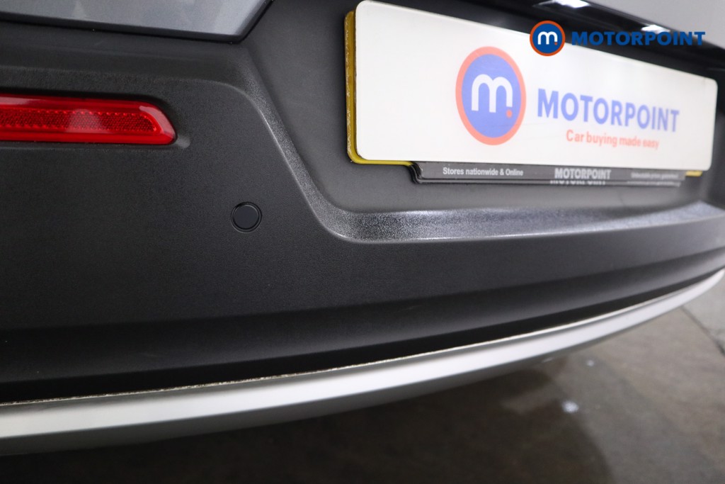 Volvo Xc40 Momentum Automatic Petrol SUV - Stock Number (1535633) - 17th supplementary image