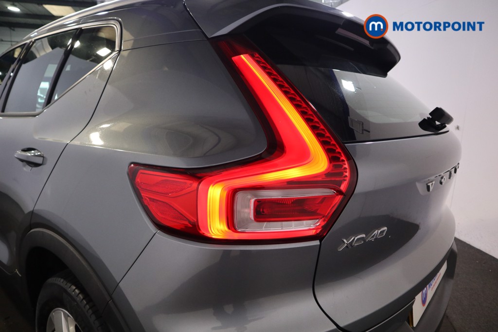 Volvo Xc40 Momentum Automatic Petrol SUV - Stock Number (1535633) - 18th supplementary image