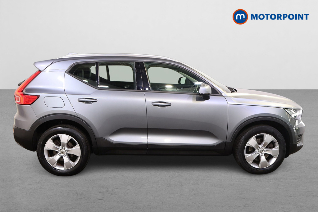 Volvo Xc40 Momentum Automatic Petrol SUV - Stock Number (1535633) - Drivers side