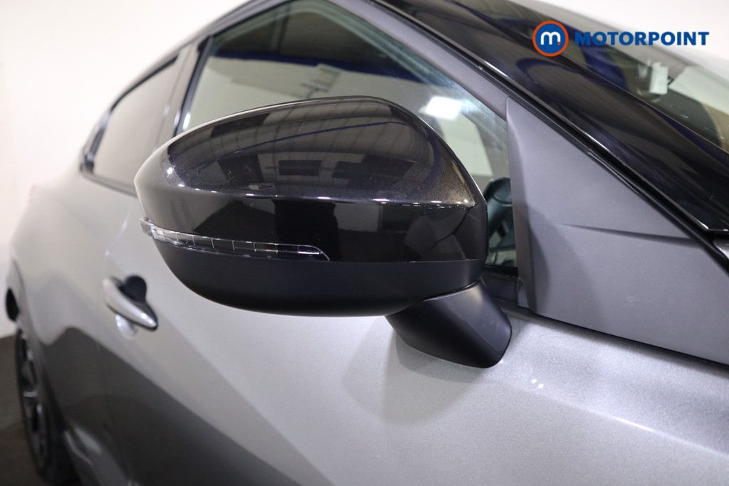 Nissan Juke N-Connecta Automatic Petrol SUV - Stock Number (1536719) - 22nd supplementary image