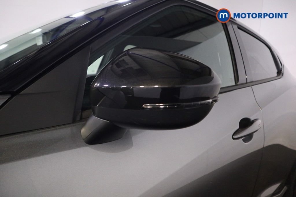 Nissan Juke N-Connecta Automatic Petrol SUV - Stock Number (1536719) - 23rd supplementary image