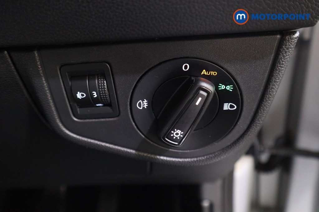 Volkswagen Polo Life Manual Petrol Hatchback - Stock Number (1536744) - 9th supplementary image