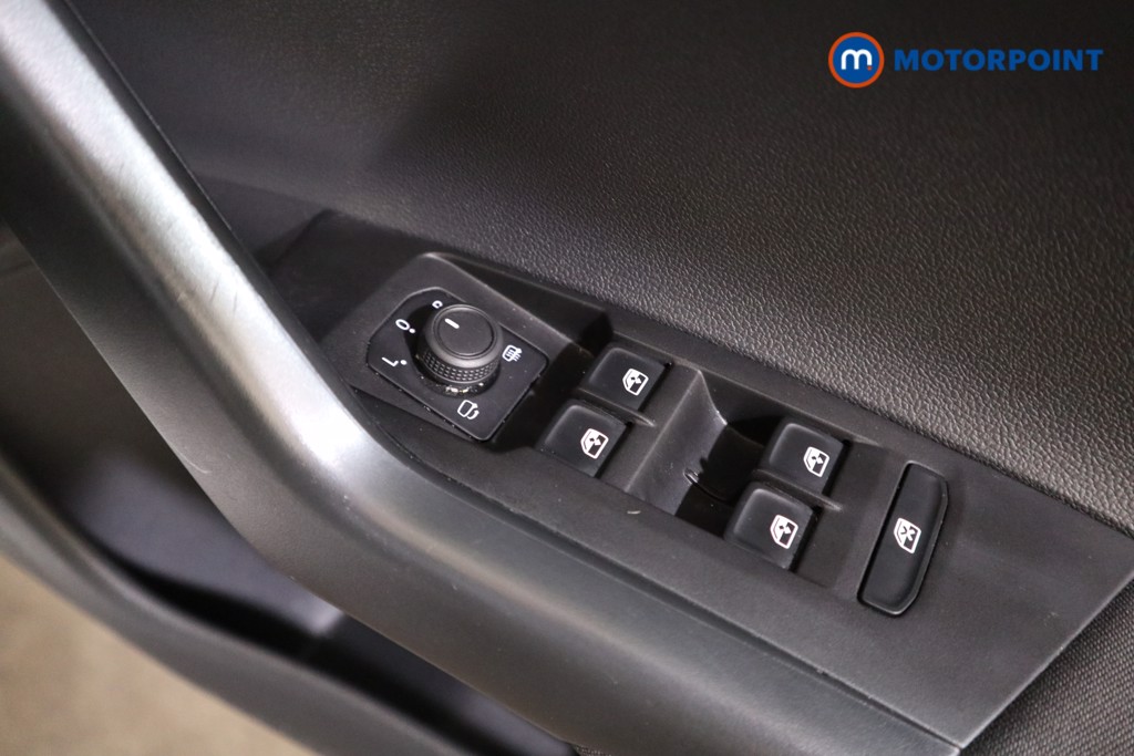 Volkswagen Polo Life Manual Petrol Hatchback - Stock Number (1536744) - 11th supplementary image
