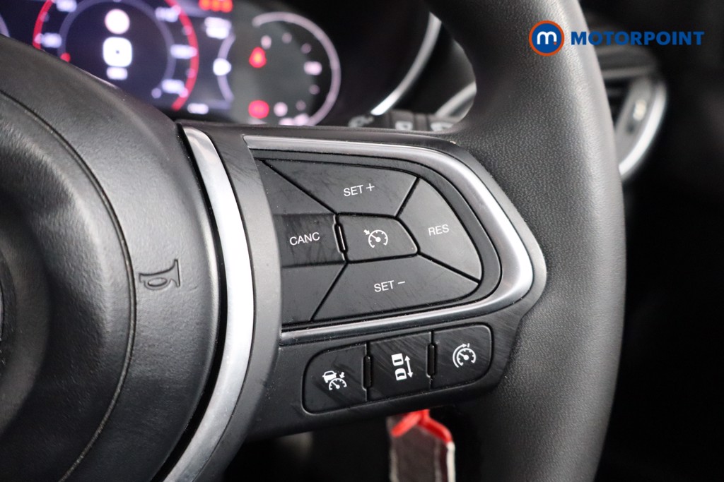Fiat Tipo Cross RED Manual Petrol Hatchback - Stock Number (1537381) - 8th supplementary image