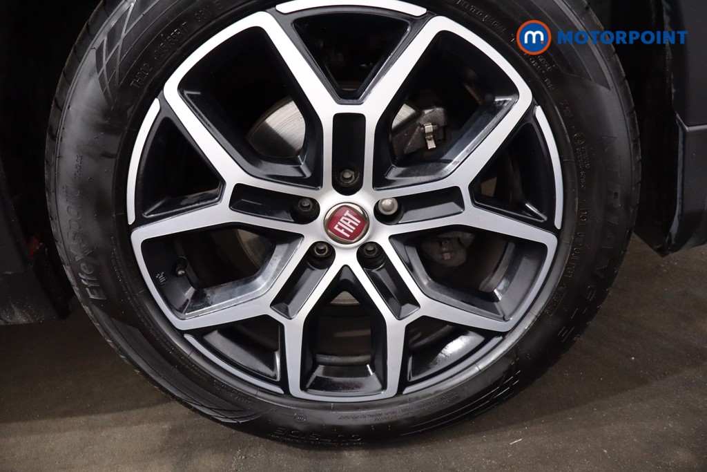 Fiat Tipo Cross RED Manual Petrol Hatchback - Stock Number (1537381) - 12th supplementary image