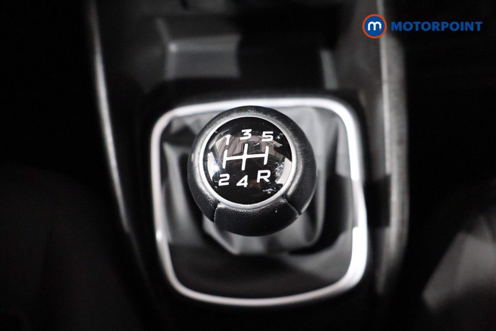 Fiat Tipo Cross RED Manual Petrol Hatchback - Stock Number (1537381) - 15th supplementary image