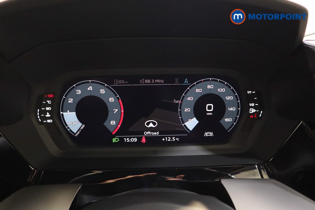 Audi A3 Technik Manual Petrol Hatchback - Stock Number (1541062) - 5th supplementary image
