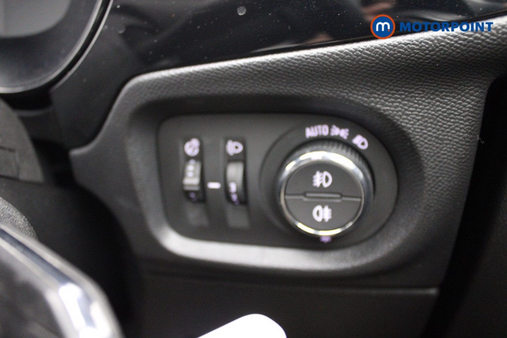 Vauxhall Corsa GS Manual Petrol Hatchback - Stock Number (1541121) - 13th supplementary image