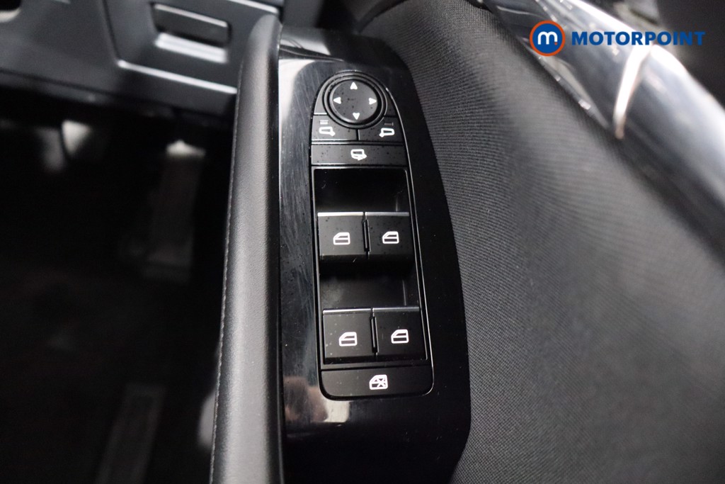 Mazda 3 Sport Lux Manual Petrol-Electric Hybrid Hatchback - Stock Number (1541242) - 16th supplementary image
