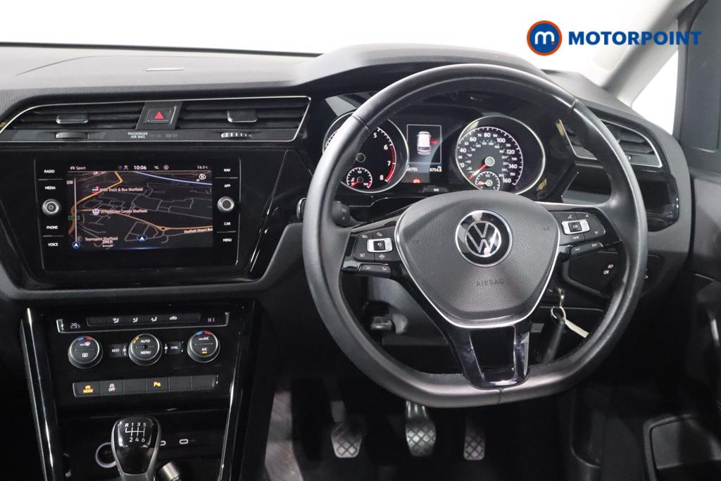Volkswagen Touran SEL Manual Petrol People Carrier - Stock Number (1541574) - 1st supplementary image