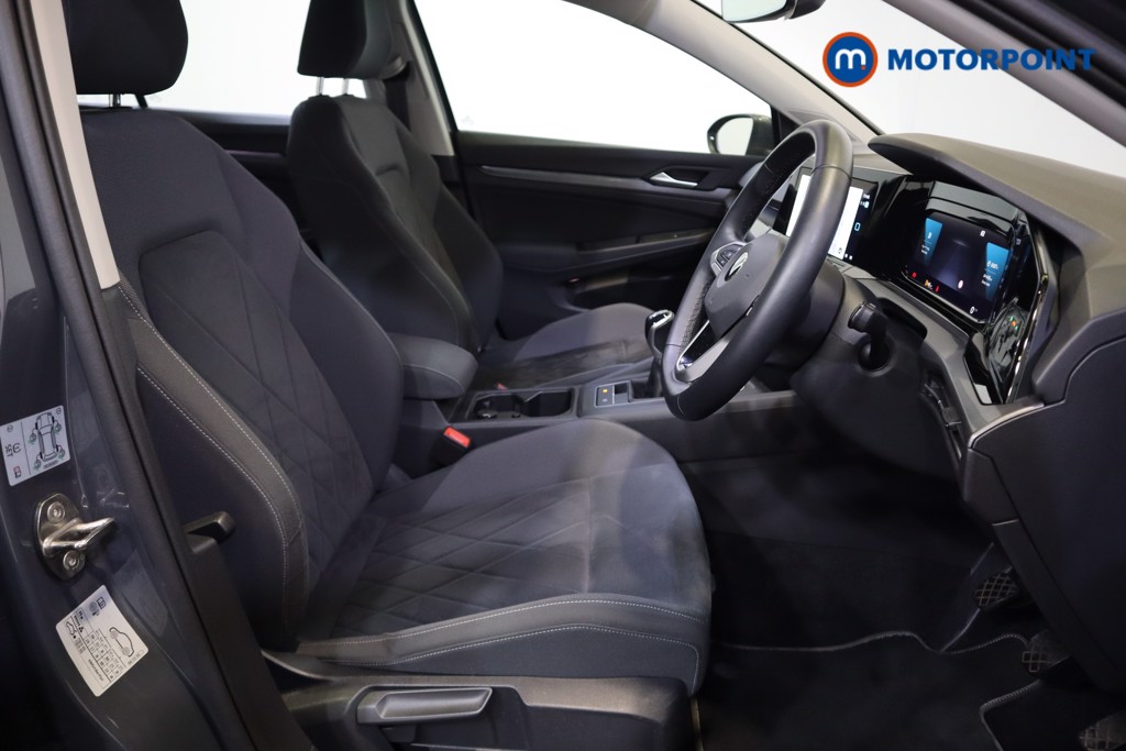 Volkswagen Golf Style Manual Petrol Hatchback - Stock Number (1541815) - 6th supplementary image