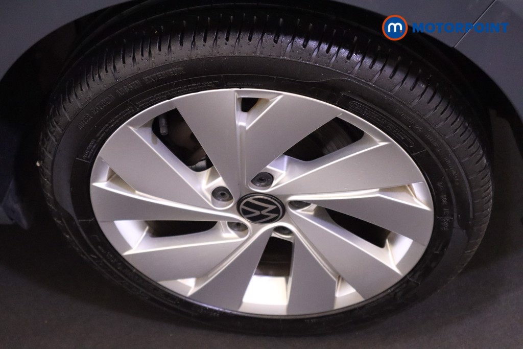 Volkswagen Golf Style Manual Petrol Hatchback - Stock Number (1541815) - 9th supplementary image