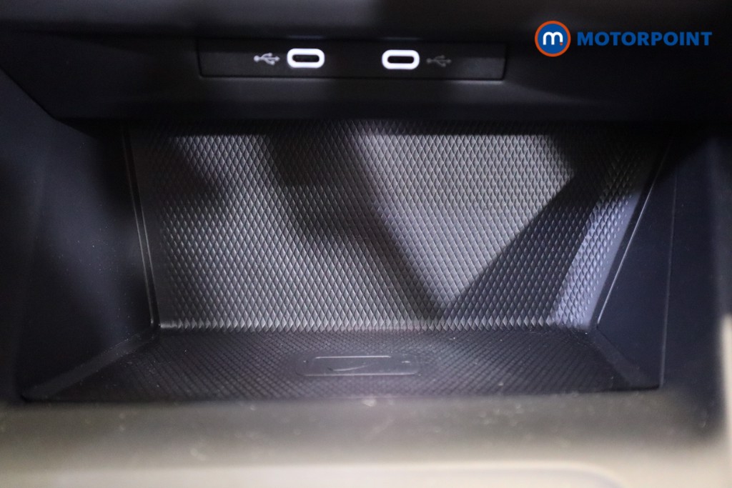 Volkswagen Golf Style Manual Petrol Hatchback - Stock Number (1541815) - 17th supplementary image