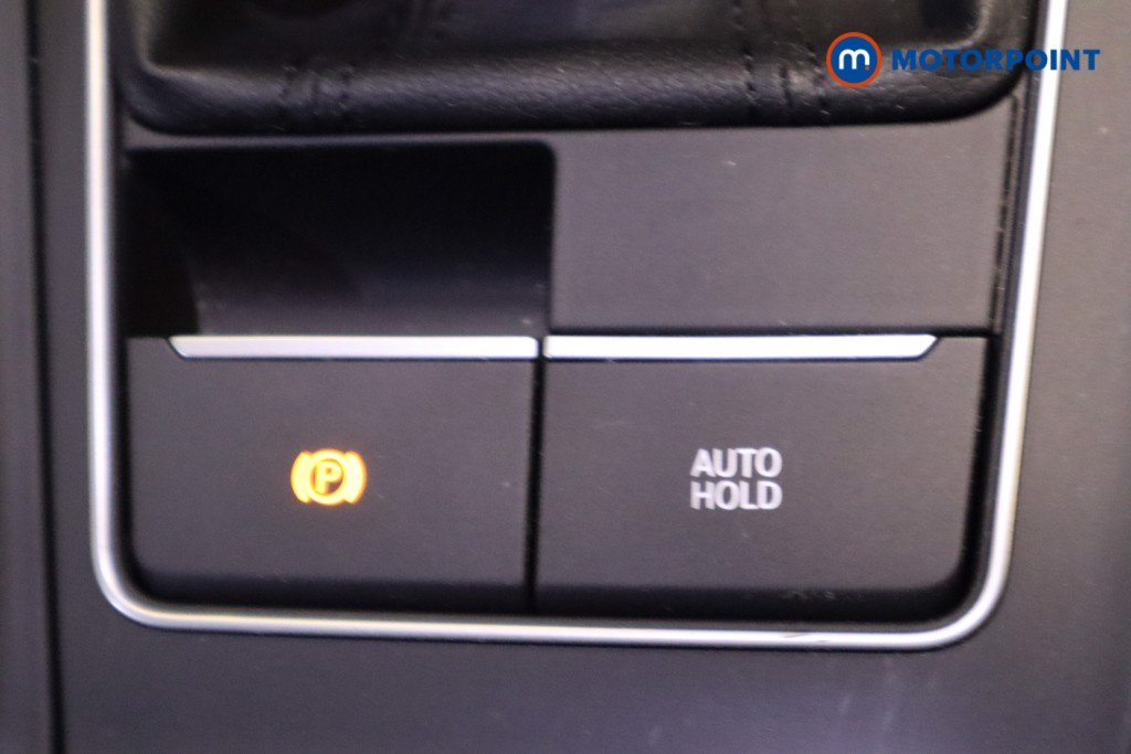 Volkswagen Golf Style Manual Petrol Hatchback - Stock Number (1541815) - 19th supplementary image