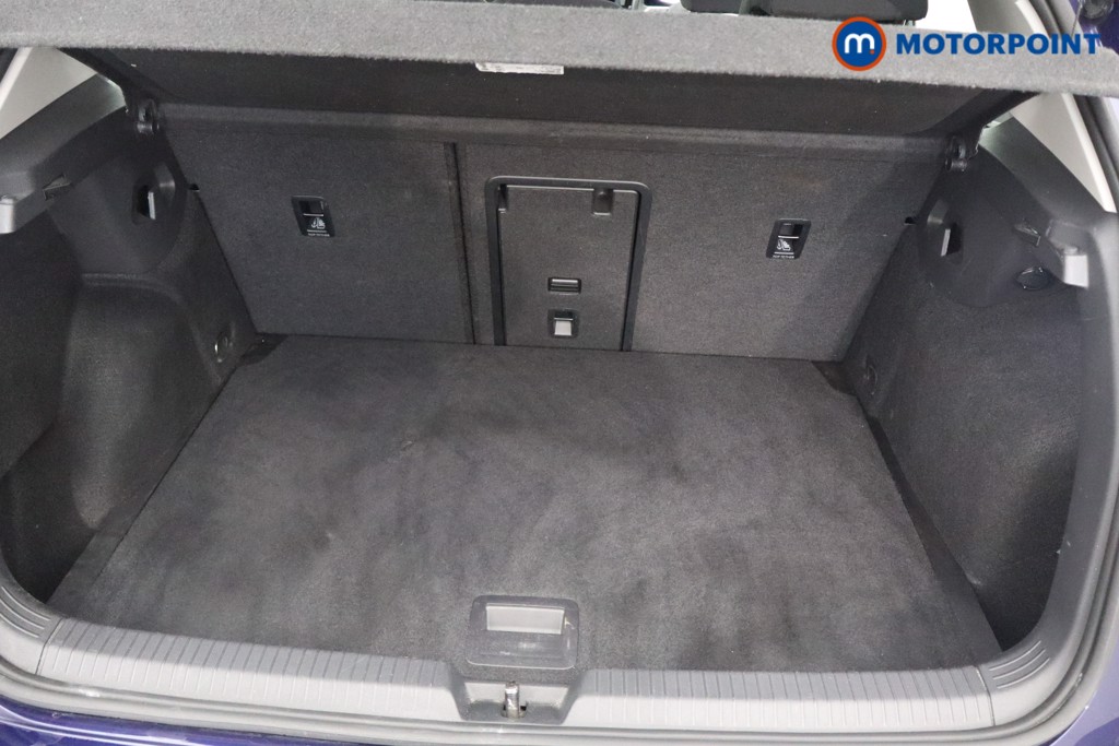 Volkswagen Golf Life Manual Petrol Hatchback - Stock Number (1541944) - 1st supplementary image