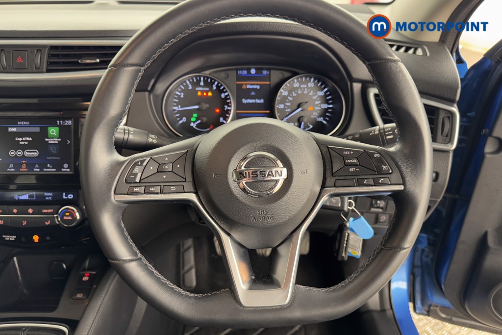 Nissan Qashqai Acenta Premium Manual Petrol SUV - Stock Number (1542262) - 6th supplementary image