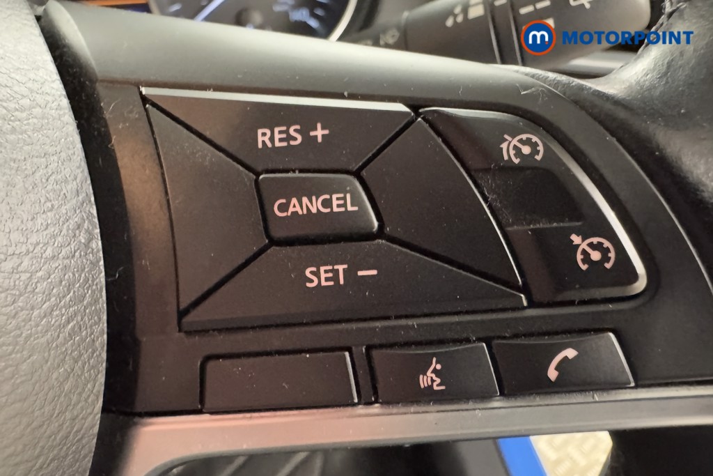 Nissan Qashqai Acenta Premium Manual Petrol SUV - Stock Number (1542262) - 13th supplementary image
