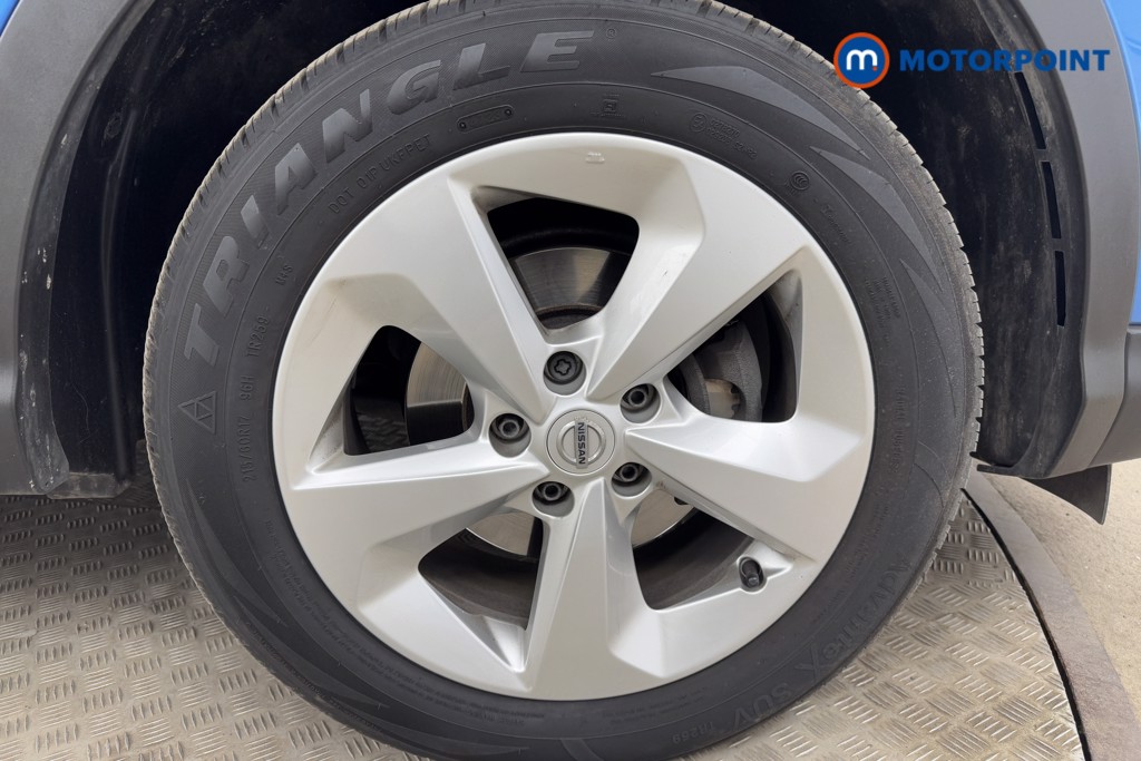 Nissan Qashqai Acenta Premium Manual Petrol SUV - Stock Number (1542262) - 21st supplementary image
