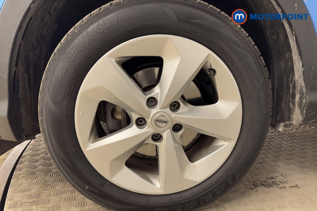 Nissan Qashqai Acenta Premium Manual Petrol SUV - Stock Number (1542262) - 22nd supplementary image