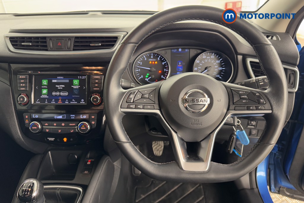 Nissan Qashqai Acenta Premium Manual Petrol SUV - Stock Number (1542262) - 1st supplementary image