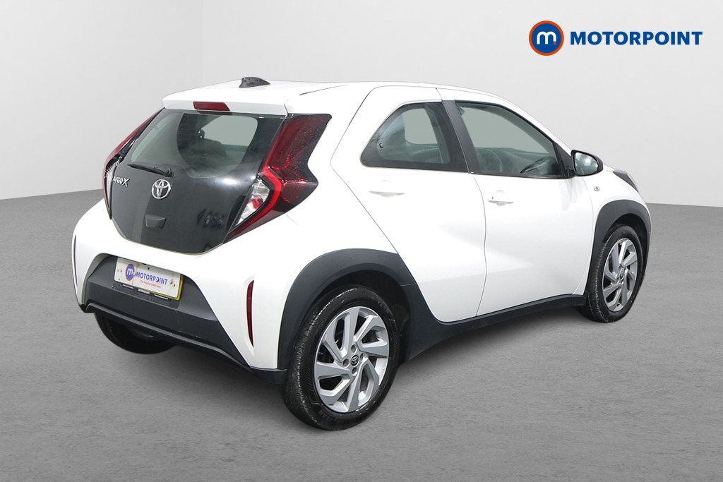 Toyota Aygo X Pure Manual Petrol Hatchback - Stock Number (1542748) - Drivers side rear corner