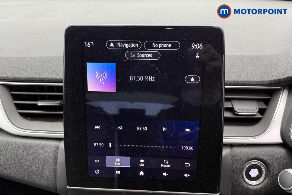Renault Captur S Edition Automatic Petrol SUV - Stock Number (1542808) - 6th supplementary image