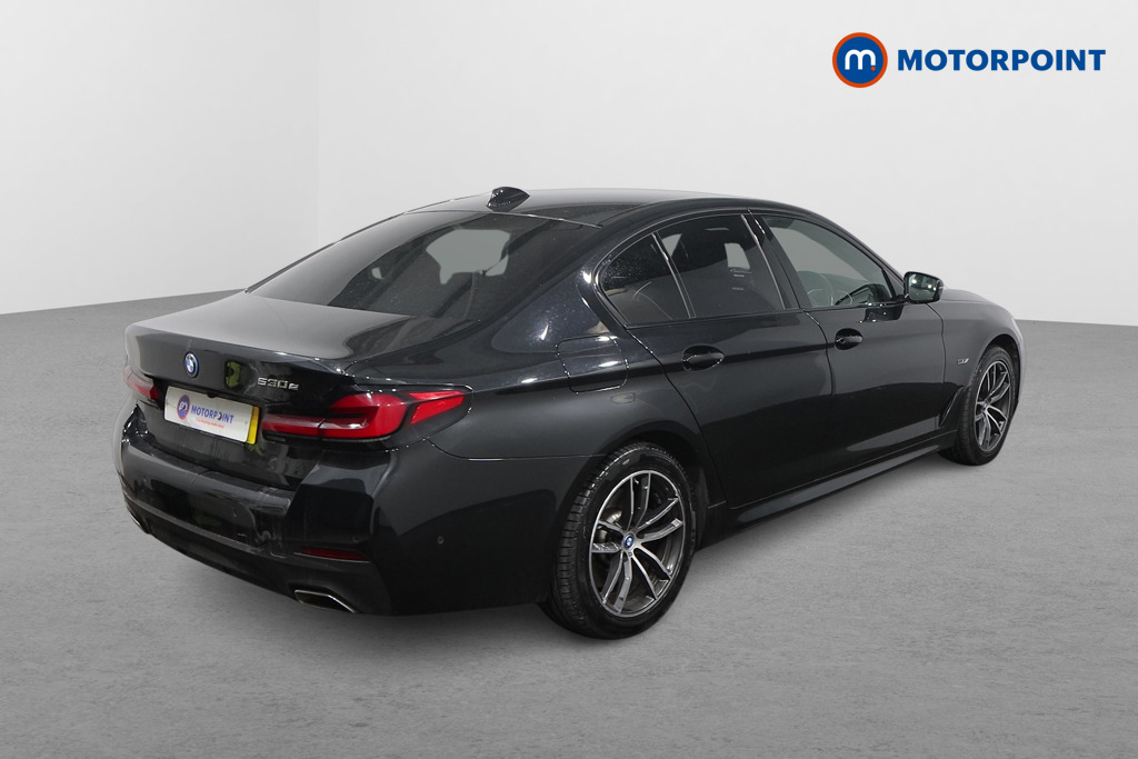 BMW 5 Series M Sport Automatic Petrol Plug-In Hybrid Saloon - Stock Number (1543676) - Drivers side rear corner