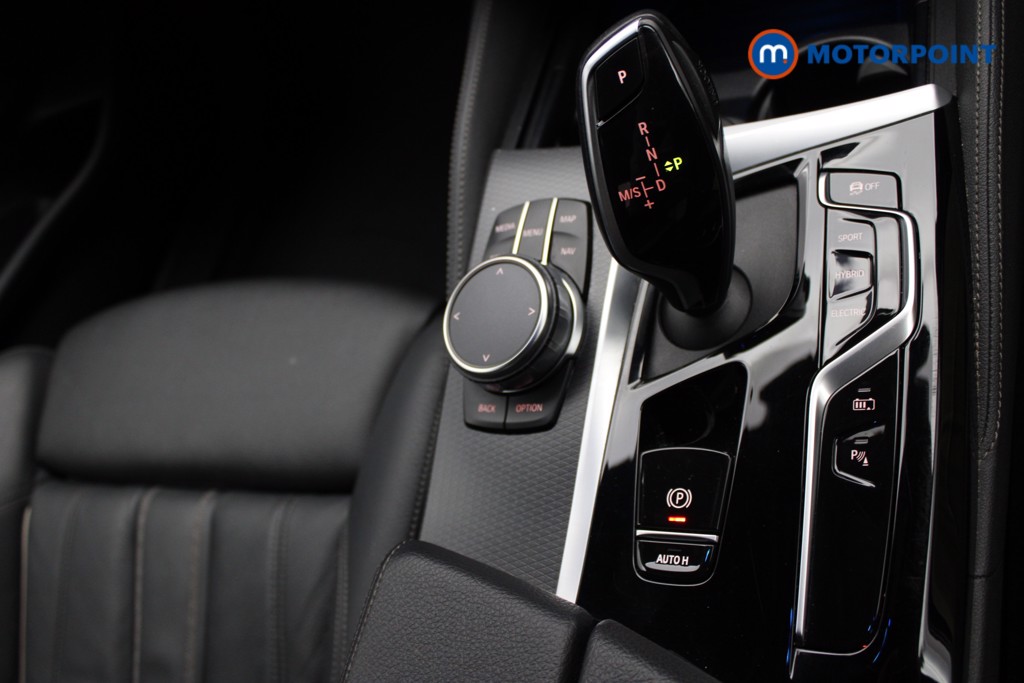 BMW 5 Series M Sport Automatic Petrol Plug-In Hybrid Saloon - Stock Number (1543728) - 10th supplementary image