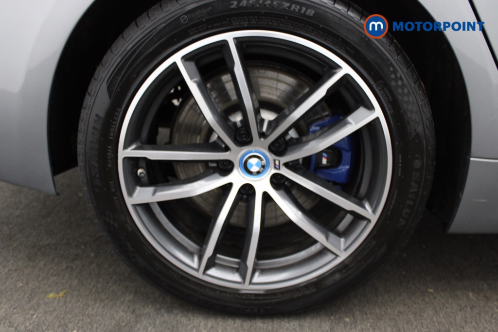 BMW 5 Series M Sport Automatic Petrol Plug-In Hybrid Saloon - Stock Number (1543728) - 18th supplementary image