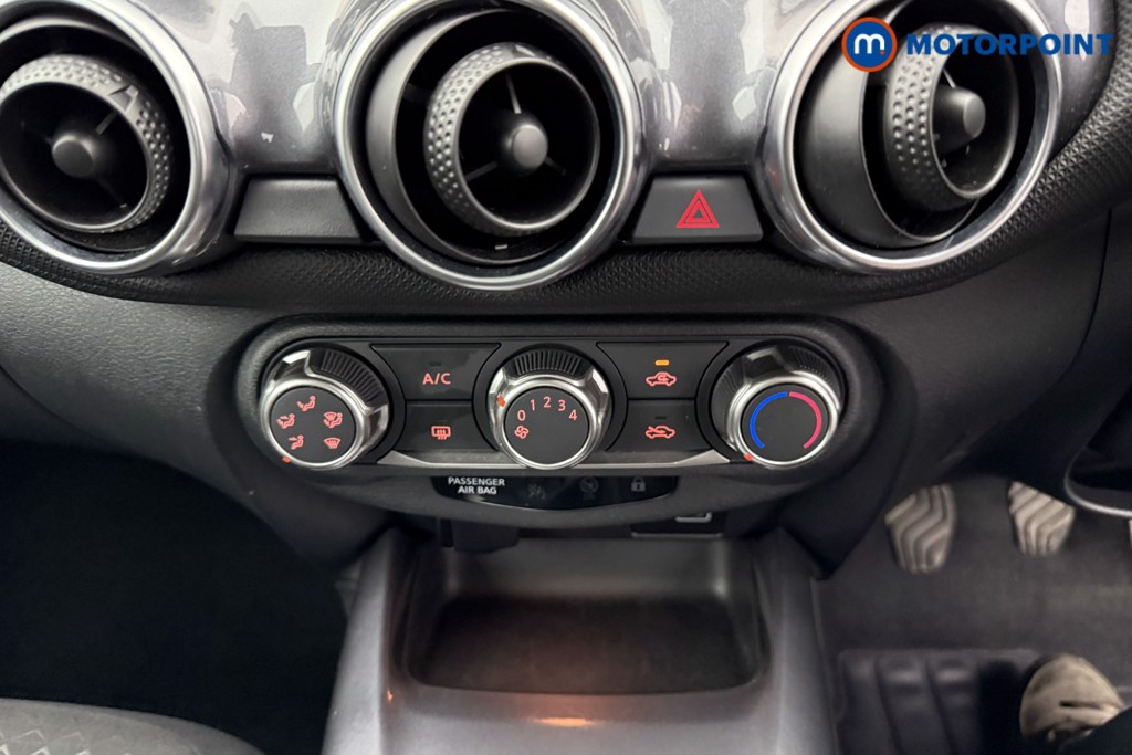 Nissan Juke Acenta Manual Petrol SUV - Stock Number (1543894) - 9th supplementary image