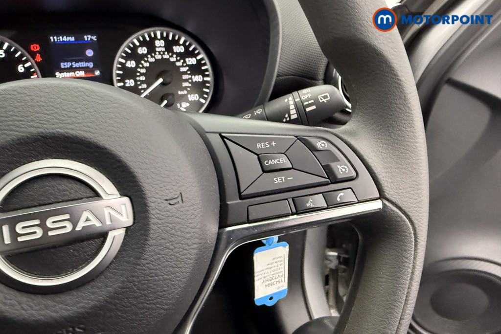 Nissan Juke Acenta Manual Petrol SUV - Stock Number (1543894) - 12th supplementary image