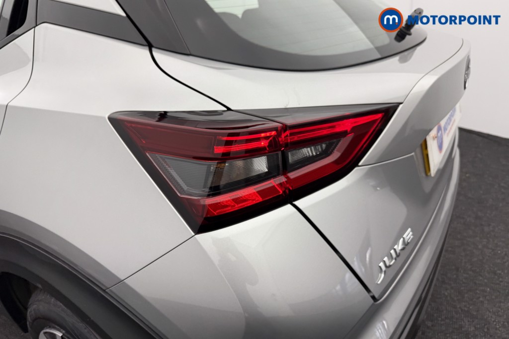 Nissan Juke Acenta Manual Petrol SUV - Stock Number (1543894) - 23rd supplementary image