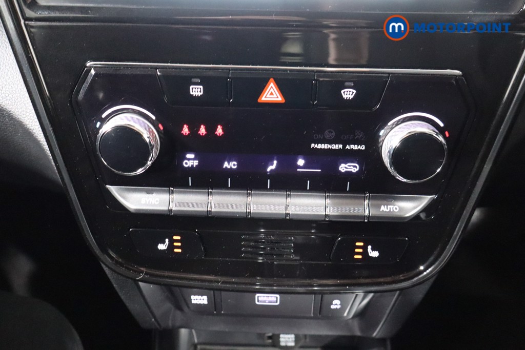 Ssangyong Tivoli Ultimate Automatic Petrol SUV - Stock Number (1543956) - 13th supplementary image