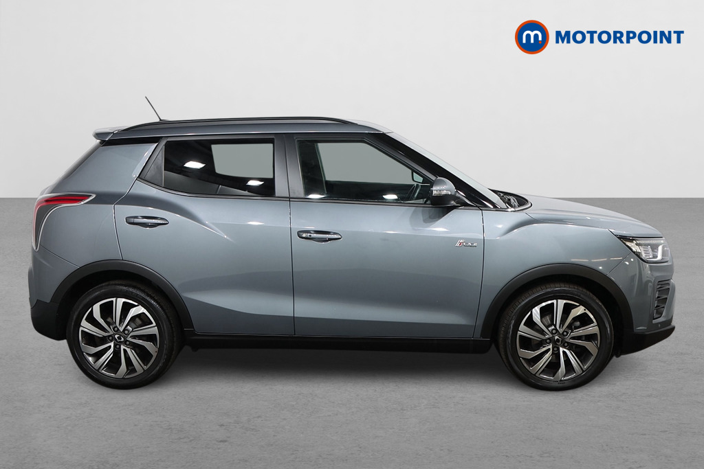 Ssangyong Tivoli Ultimate Automatic Petrol SUV - Stock Number (1543956) - Drivers side