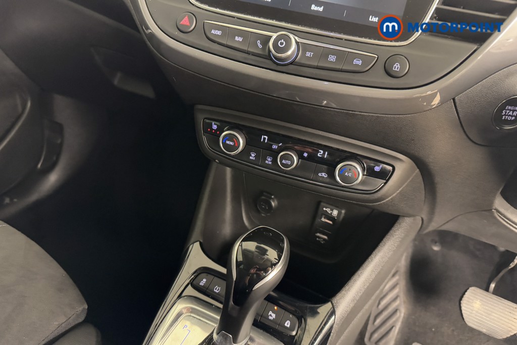 Vauxhall Crossland Ultimate Automatic Petrol SUV - Stock Number (1543992) - 12th supplementary image