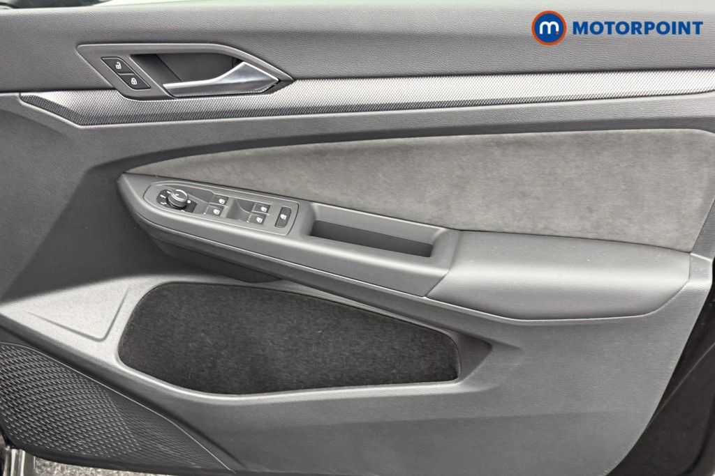 Volkswagen Golf R-Line Manual Petrol Hatchback - Stock Number (1544349) - 15th supplementary image